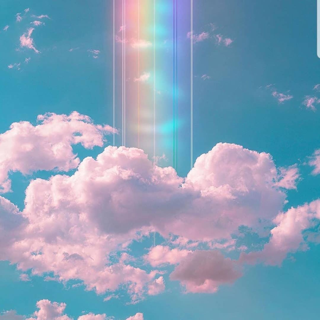 Aesthetic Rainbow Wallpaper