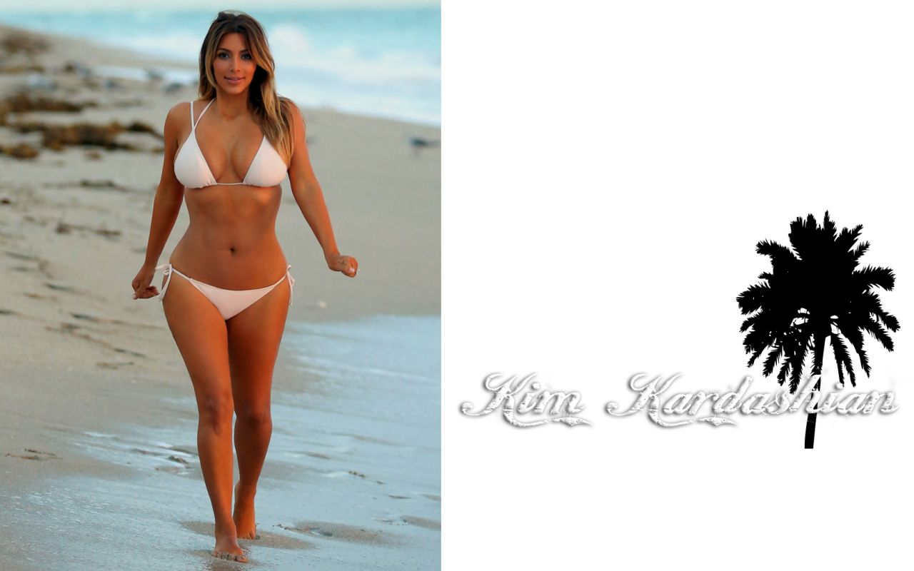 Kim Kardashian Bikini Wallpaper