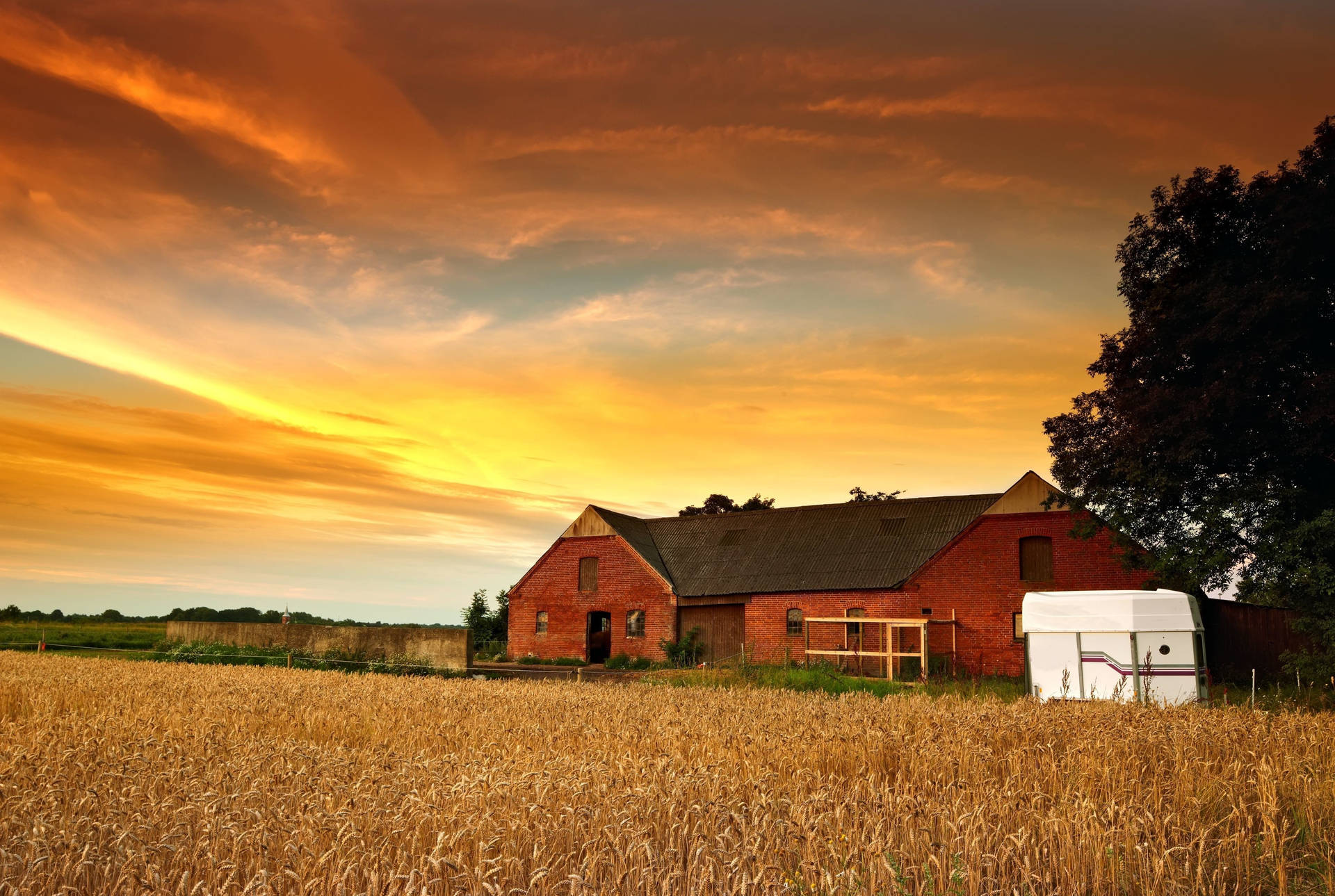 Farm Desktop Wallpaper