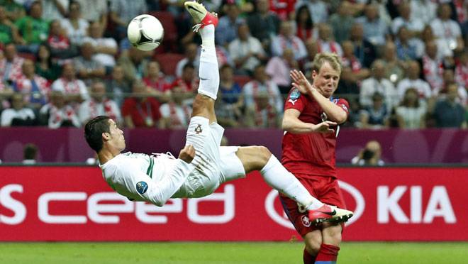 Ronaldo S Goal Puts Portugal Into Euro Semifinals The