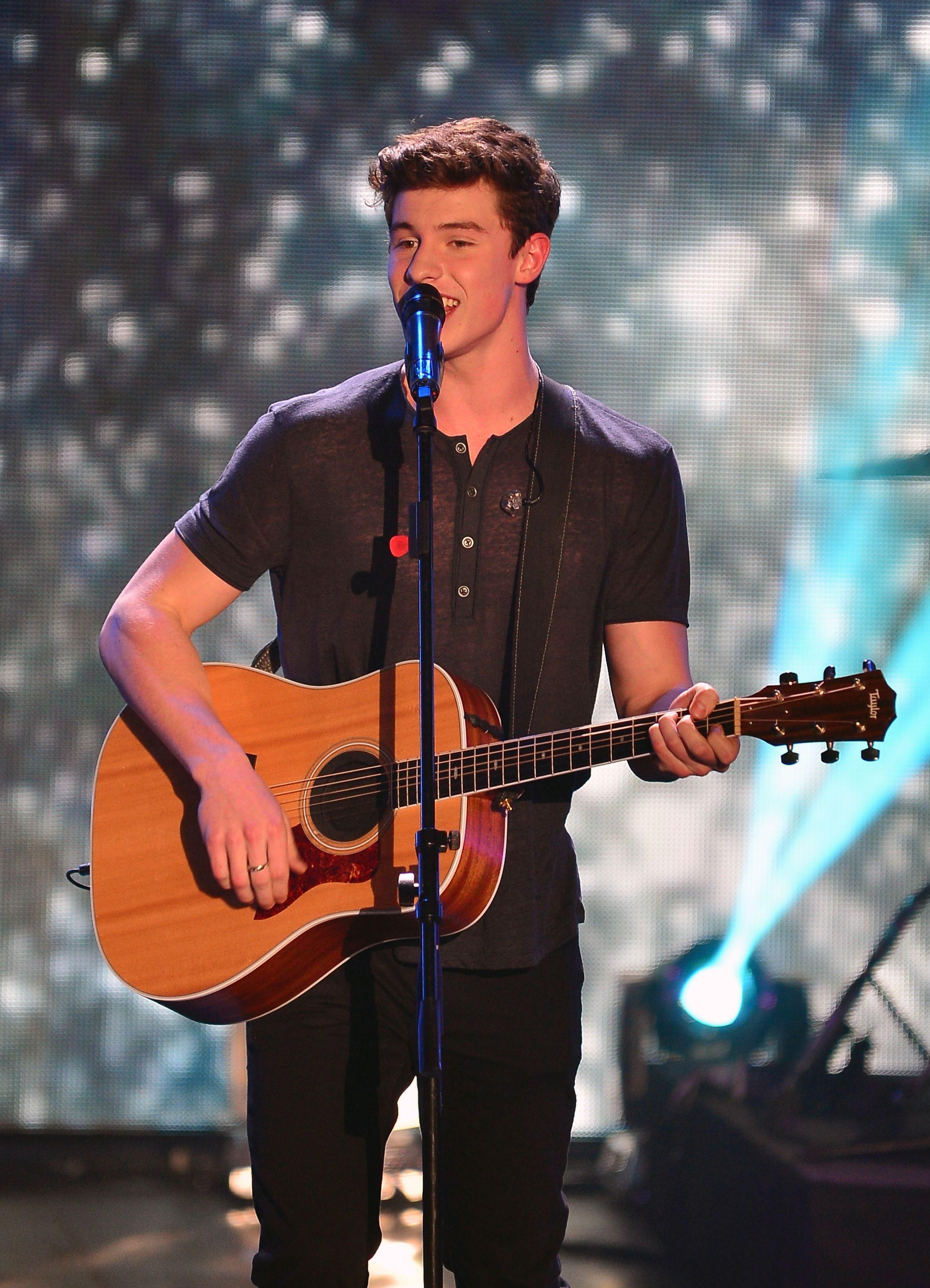 Shawn Mendes HD Image Full Pictures In