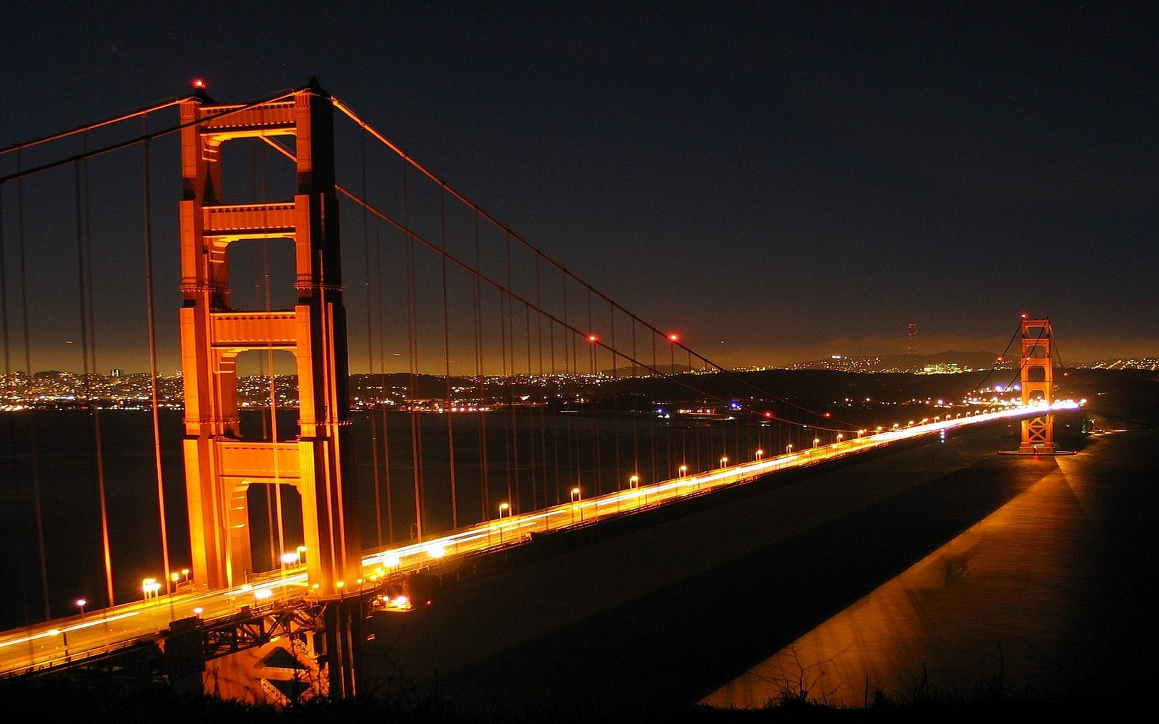 Golden Gate Bridge At Night Wallpaper