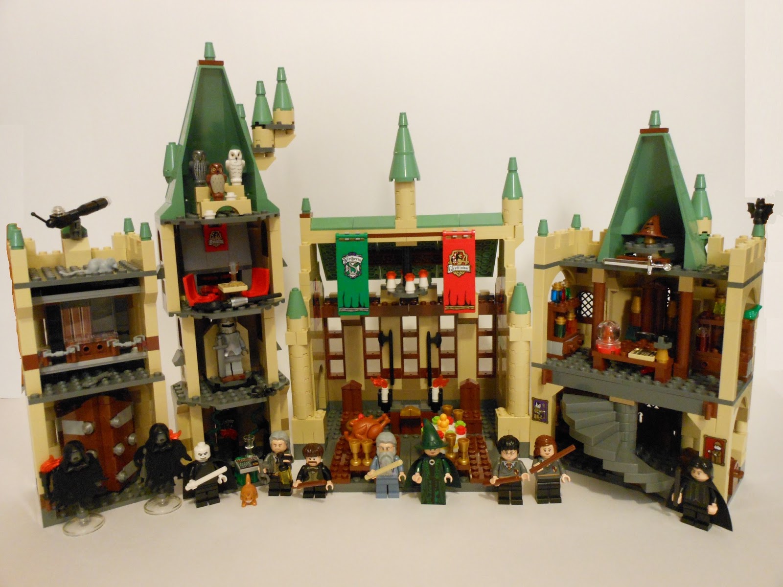 Lego Harry Potter Hogwarts Castle Picture Wallpaper High Definition