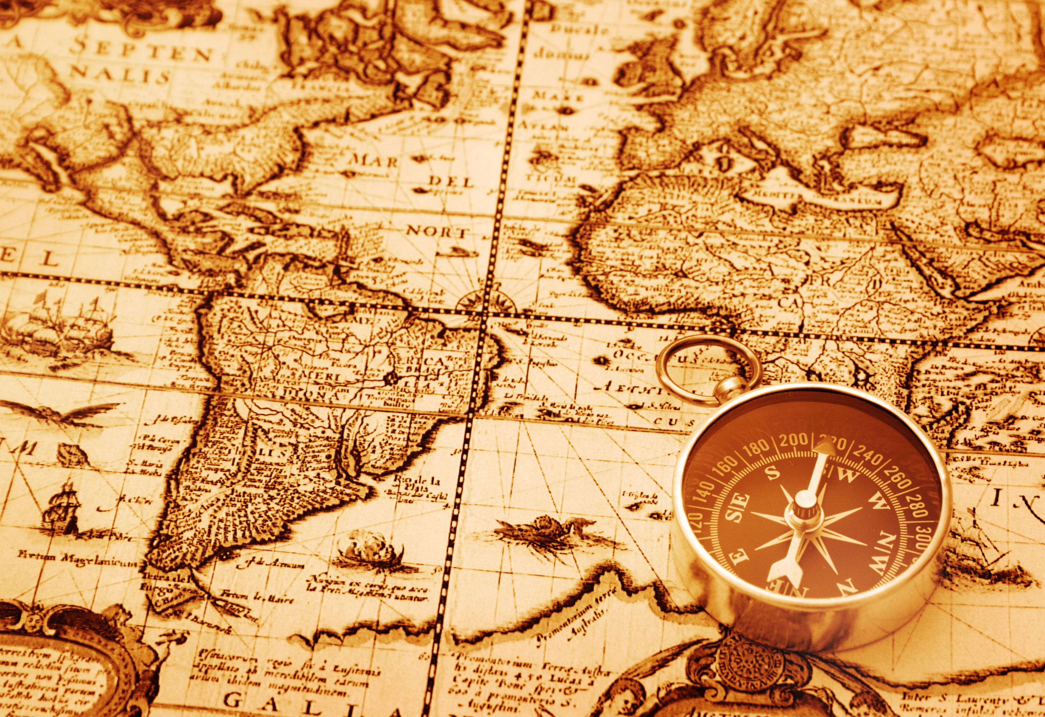 Wallpaper map compass Old map