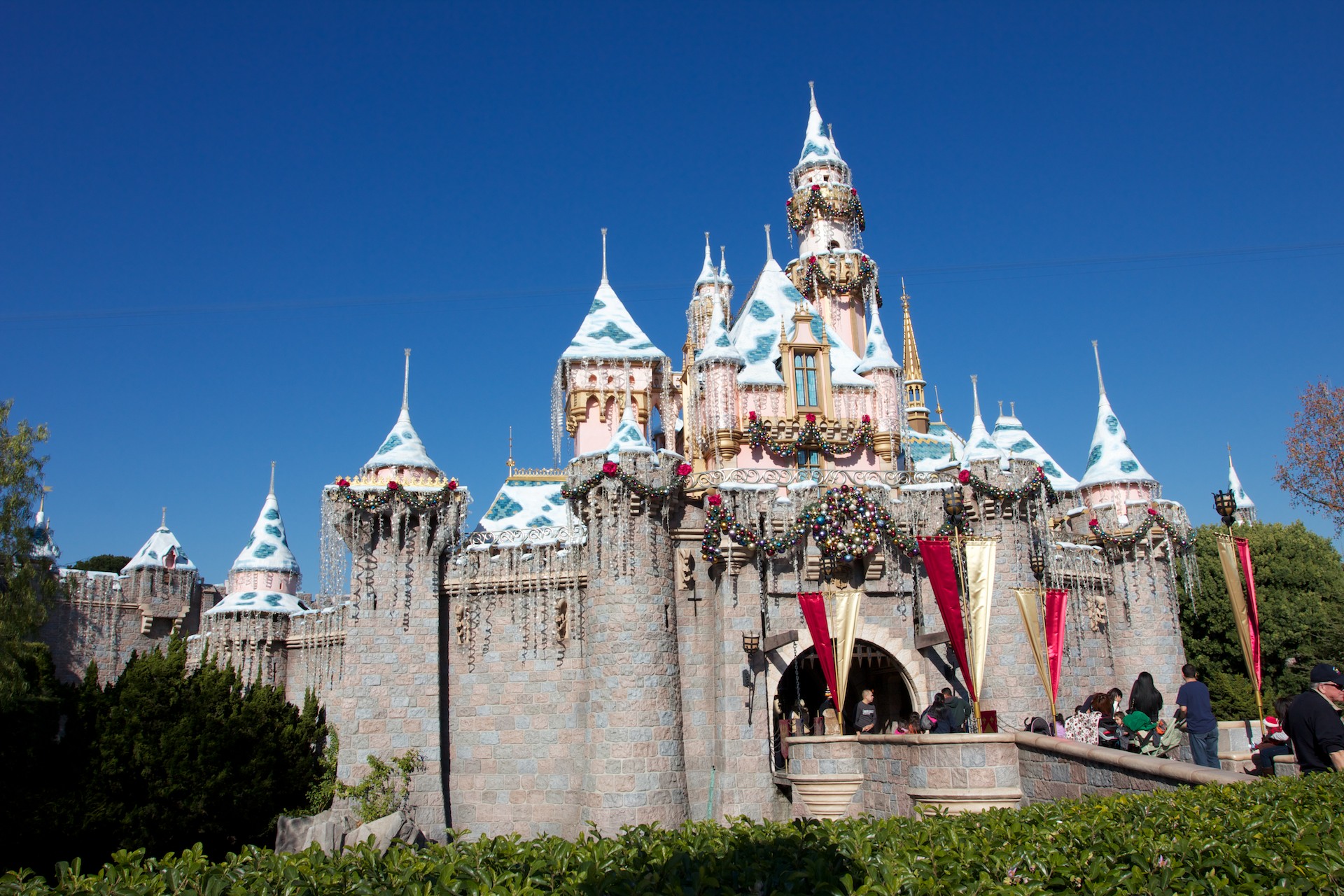 Christmas At Disneyland Sleeping Beauty Castle Wallpaper Click