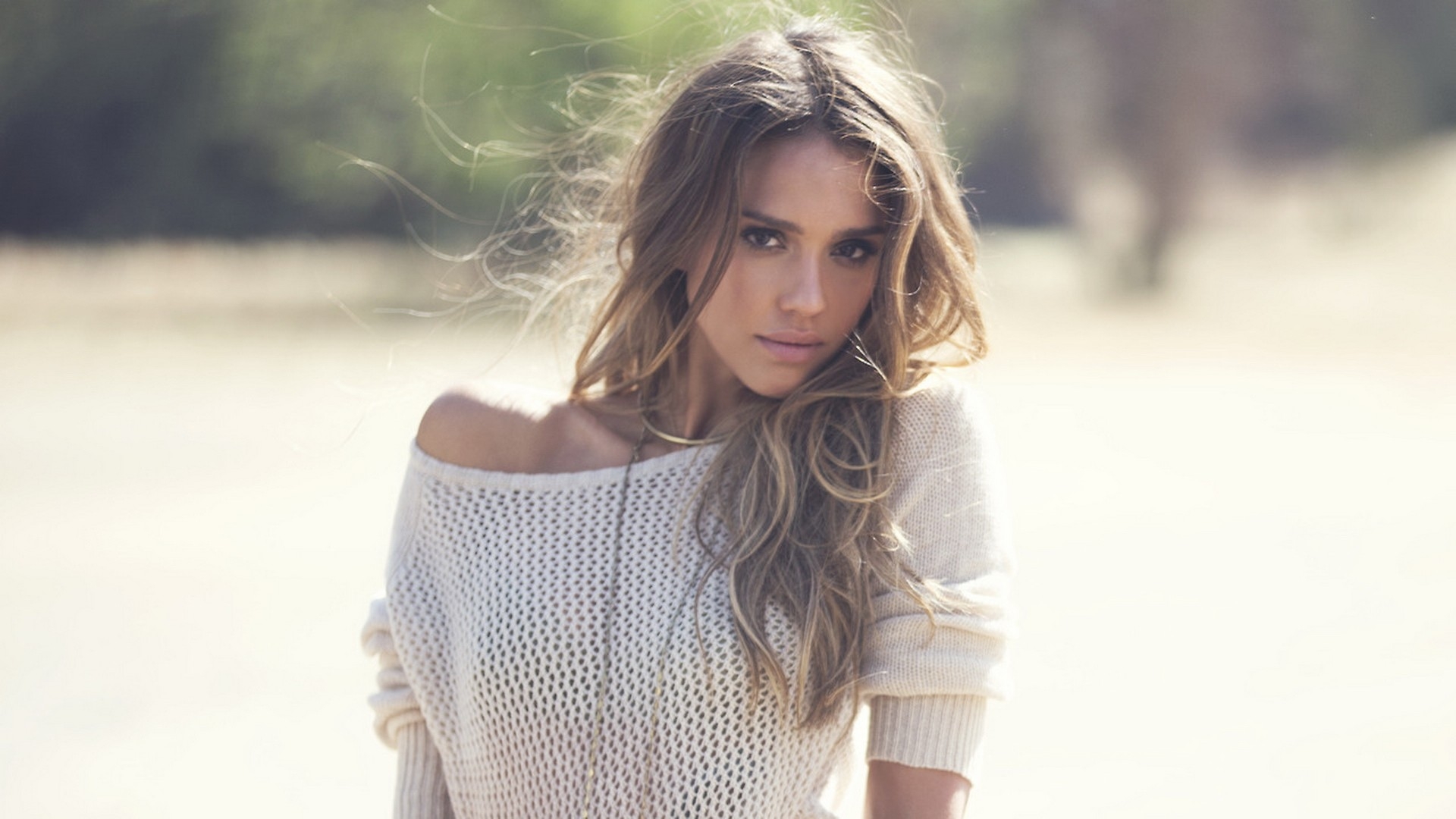 Jessica Alba Girl Model Photoshoot Sweater