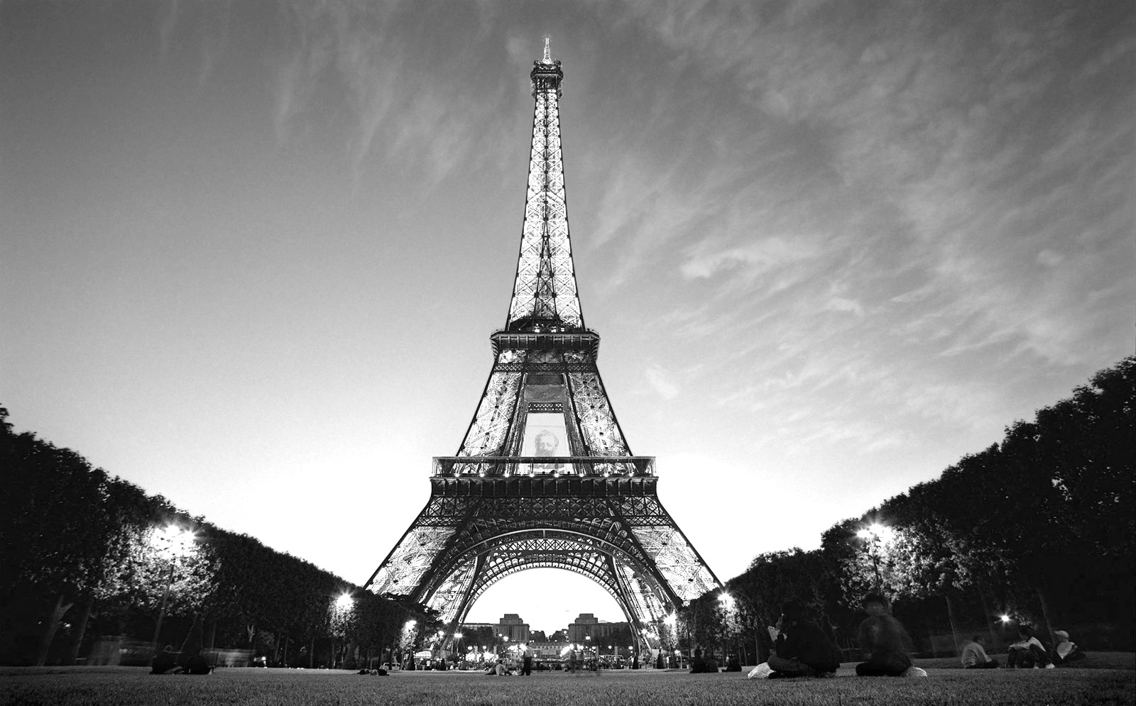 50 Black And White Paris Wallpaper On Wallpapersafari