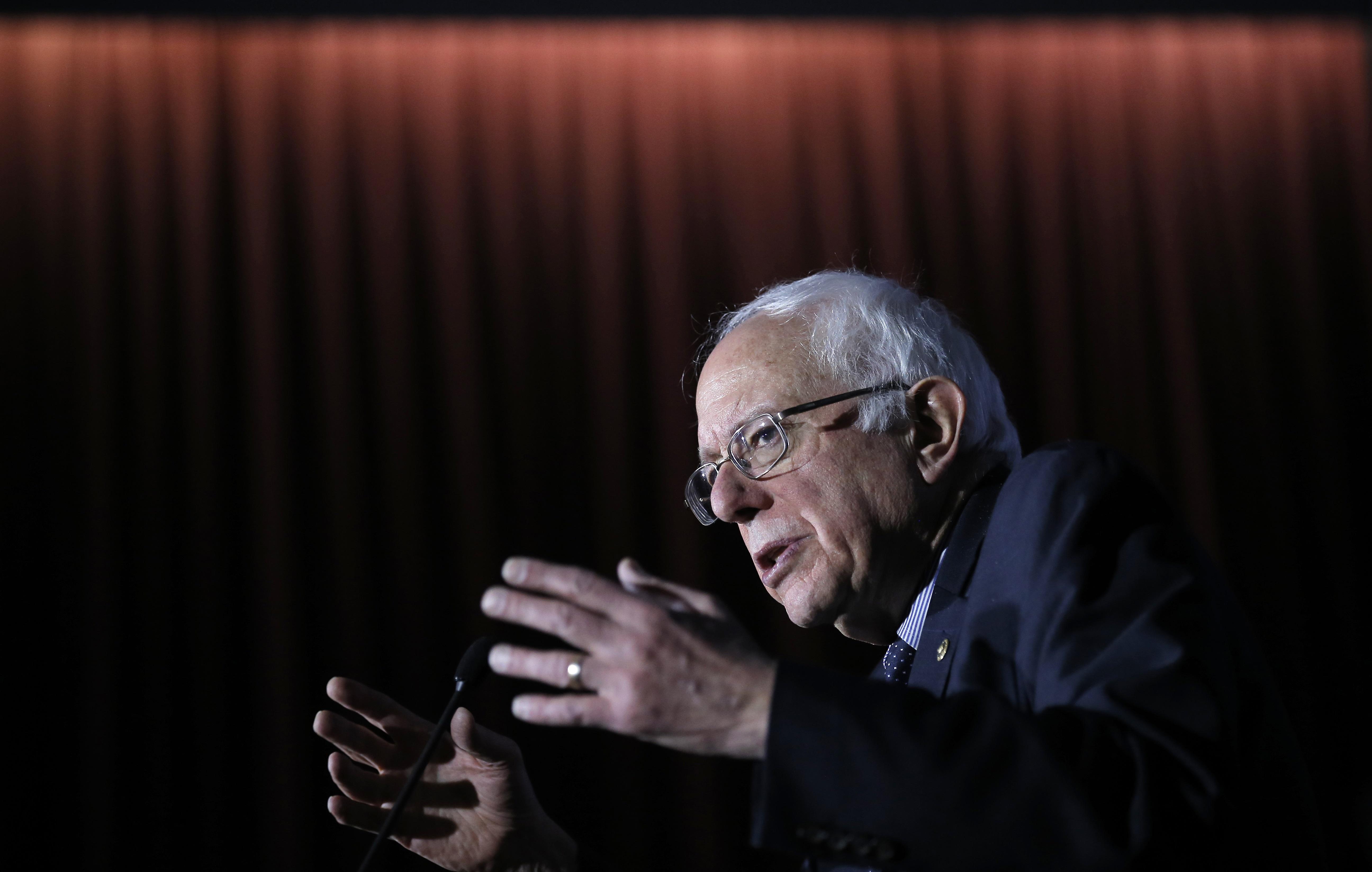 Bernie Sanders Wallpaper