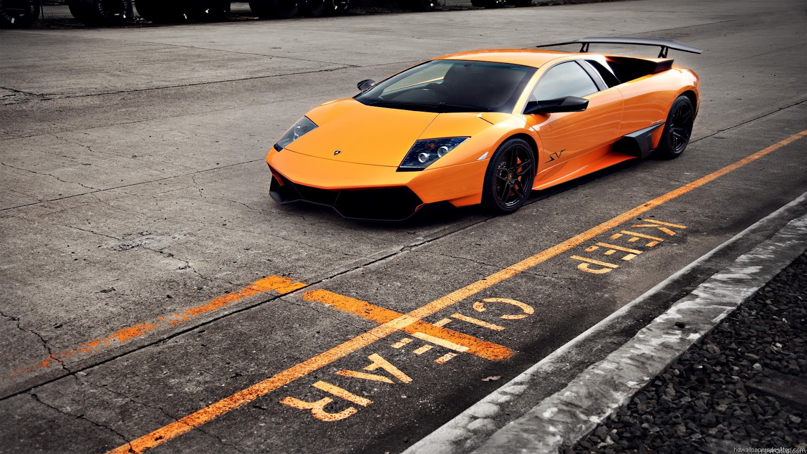 High Definition 1080p Wallpaper Of Lamborghini