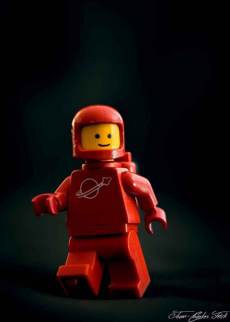 Lego Minifig Red Space Wallpaper Vintage Pictures