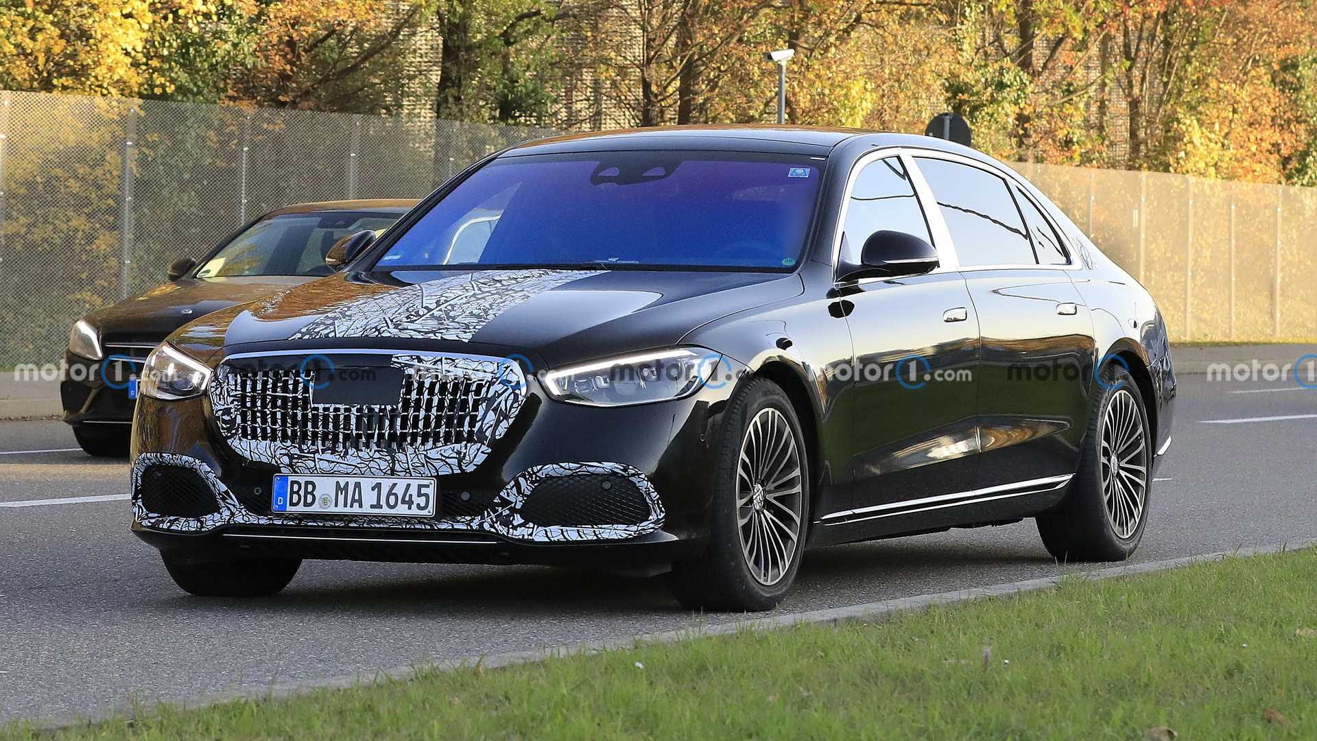 Mercedes Maybach S Class Spied Looking Snazzy With Little Camo