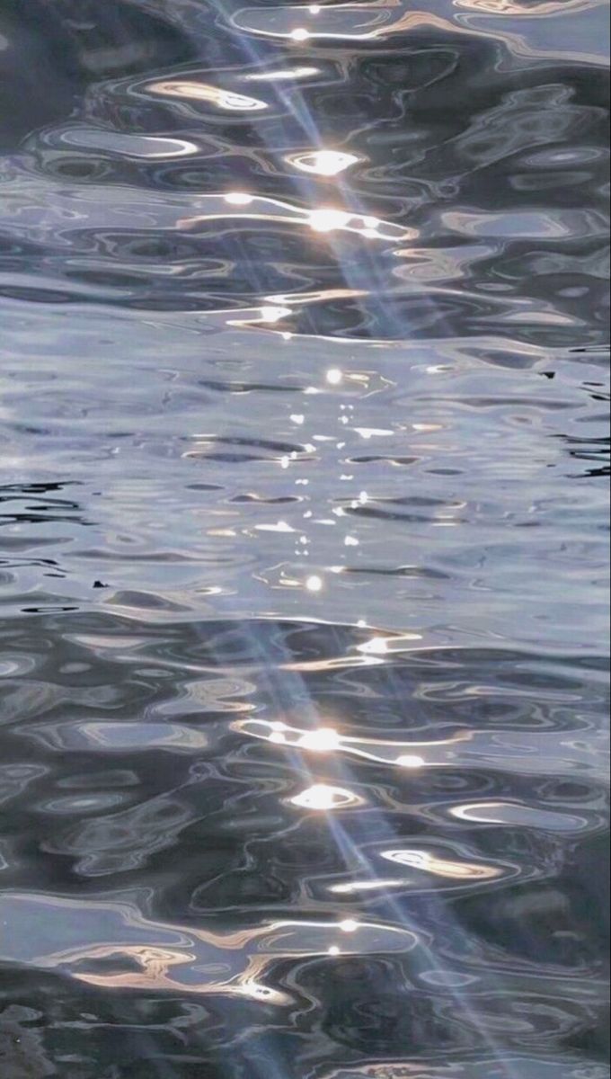 Aesthetic Water Wallpaper