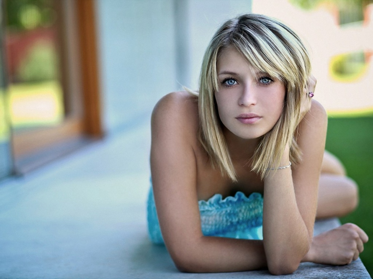 Free Download Gorgeous Blonde Wallpapers 33339 1280x960 [1280x960] For Your Desktop Mobile