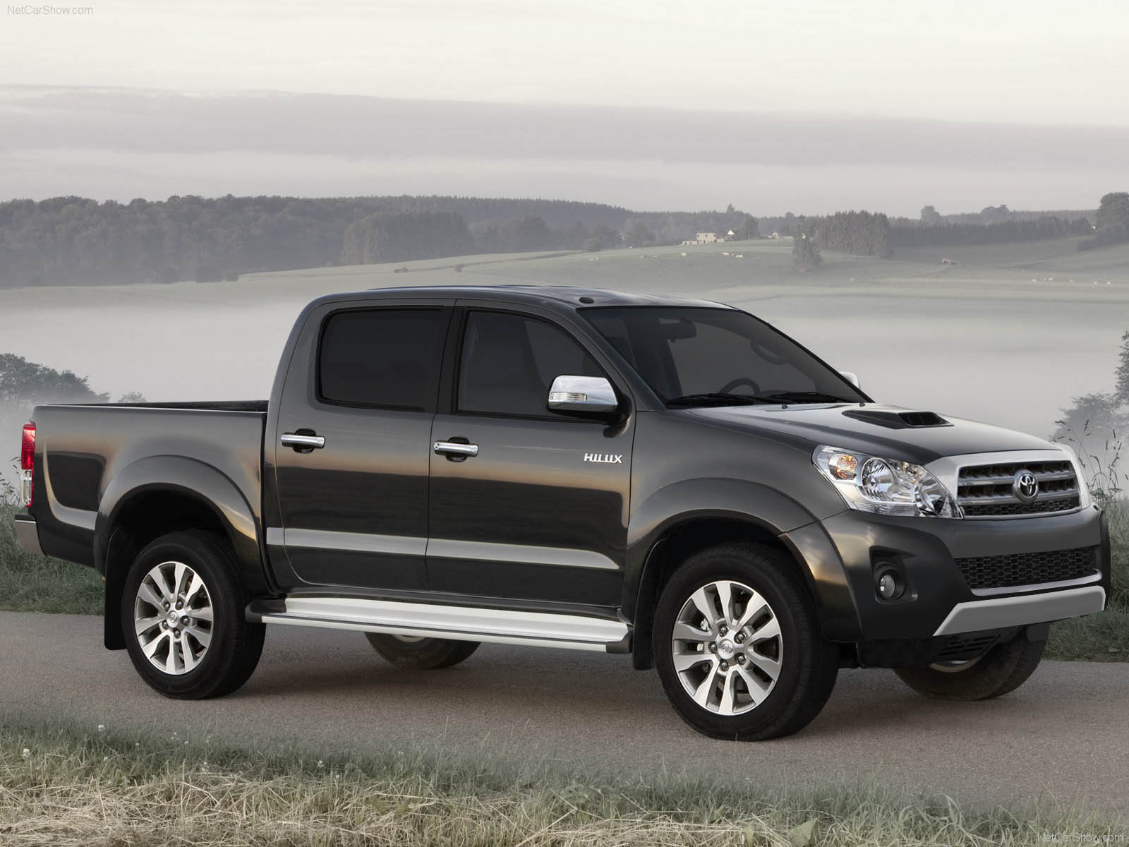 Toyota Hilux 2012 Pickup Truck Review with Wallpapers Auto Car