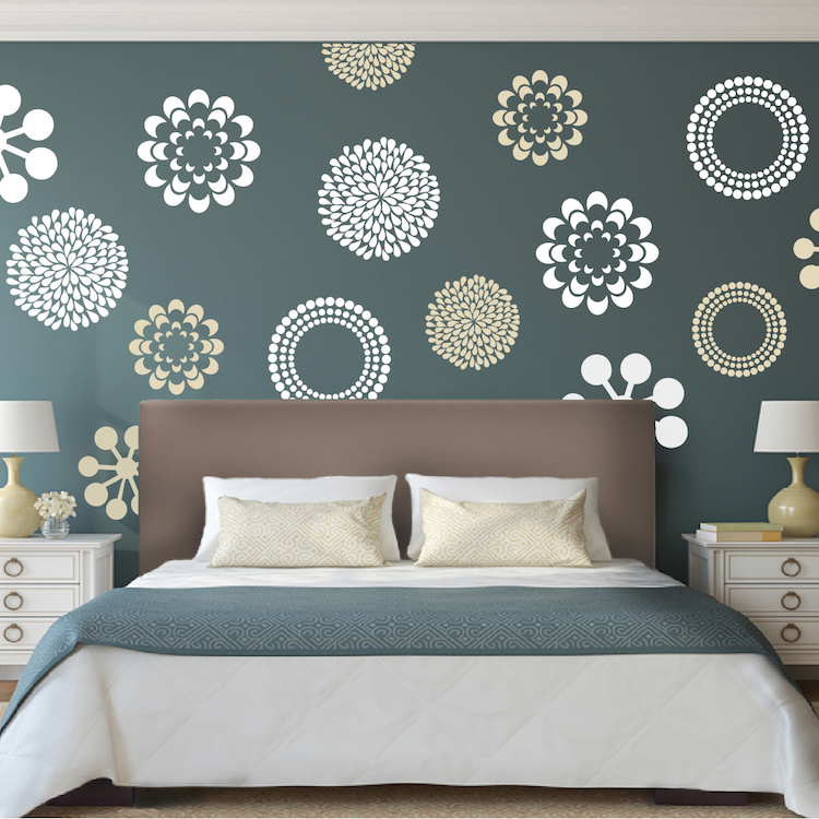 Prettifying Wall Decals From Trendy Designs