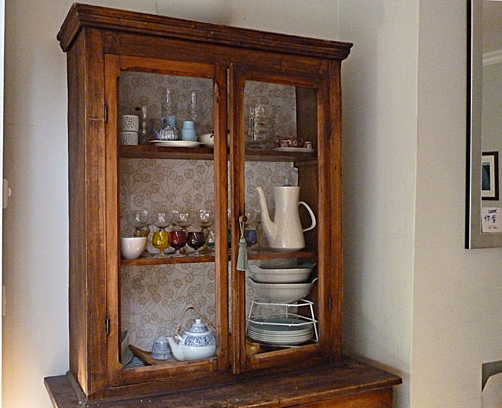 Free download Wallpaper used as background for cupboard interior