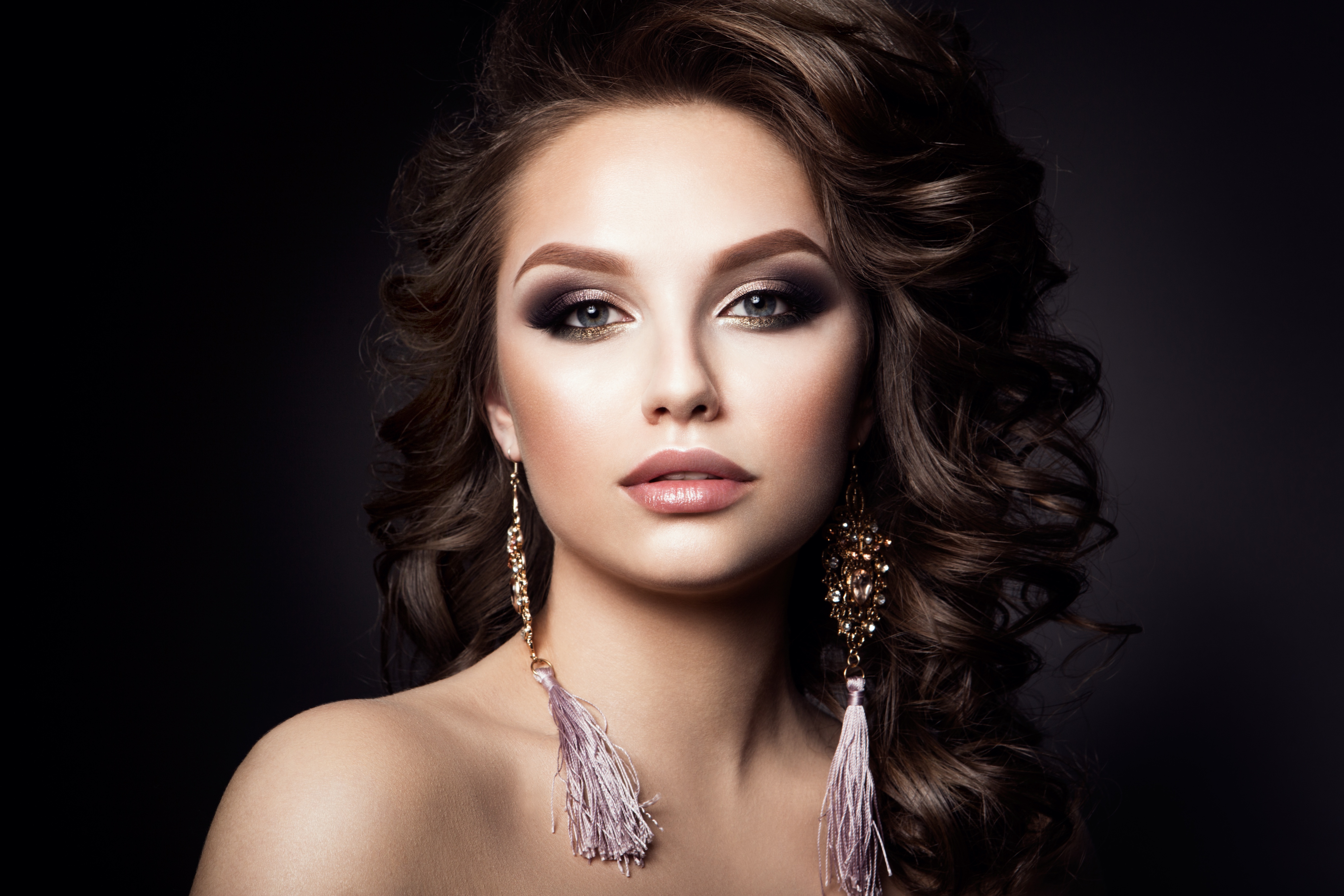 Woman Beautiful 4k Ultra HD Wallpaper