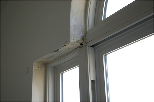 Drywall Sheetrock Repair Removal of existing wallpaper Minor 600x399