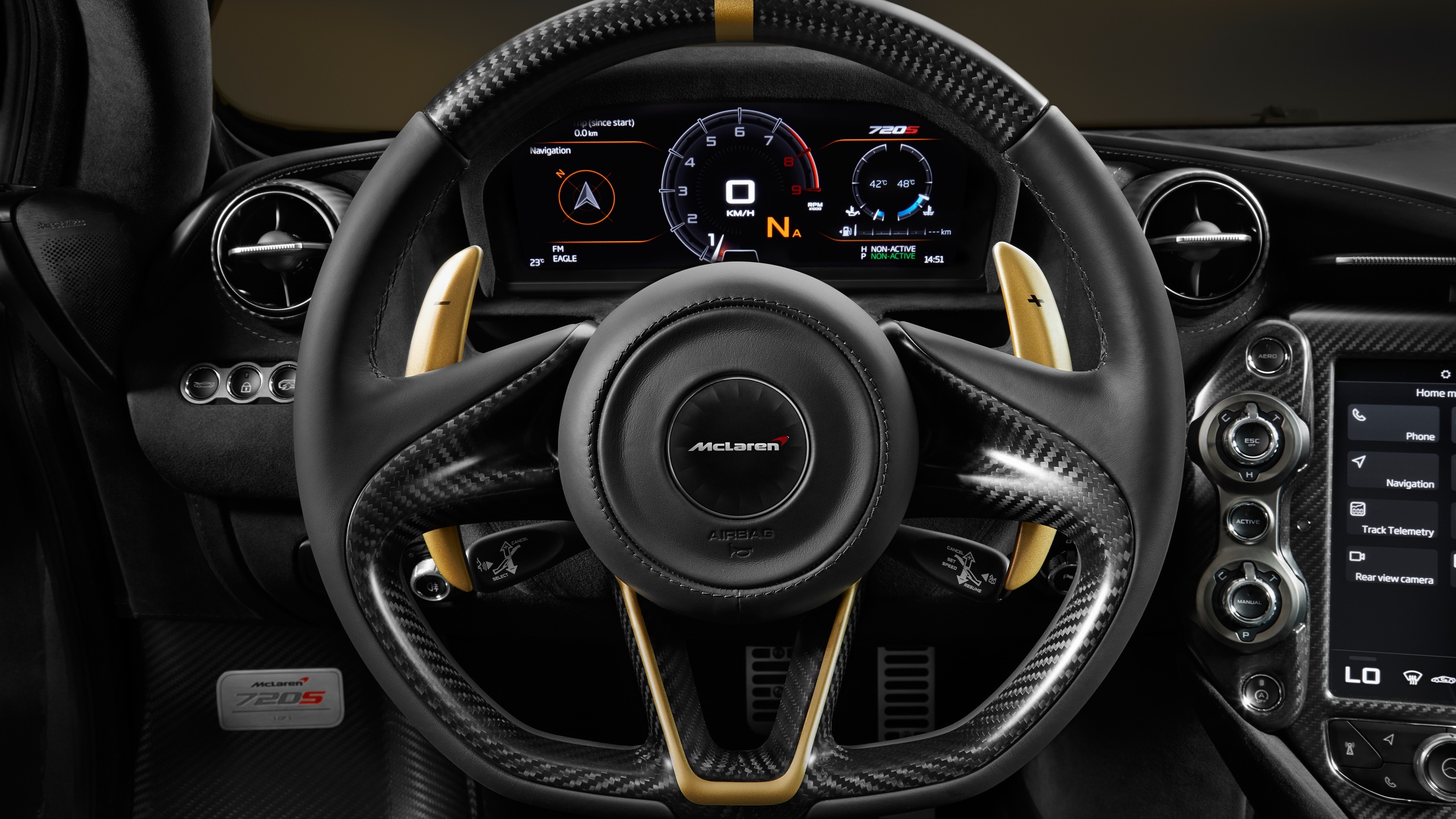 Image Mclaren Steering Wheel Limited Edition Grey Gold