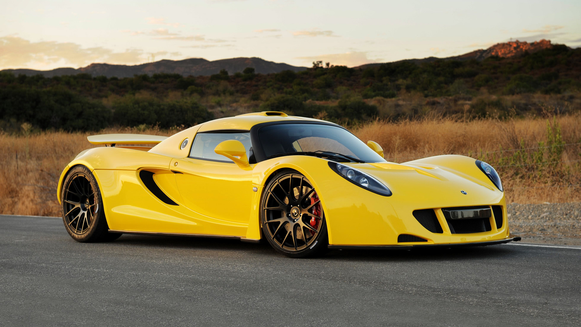 Hennessey Venom GT 2010 Wallpapers and HD Images