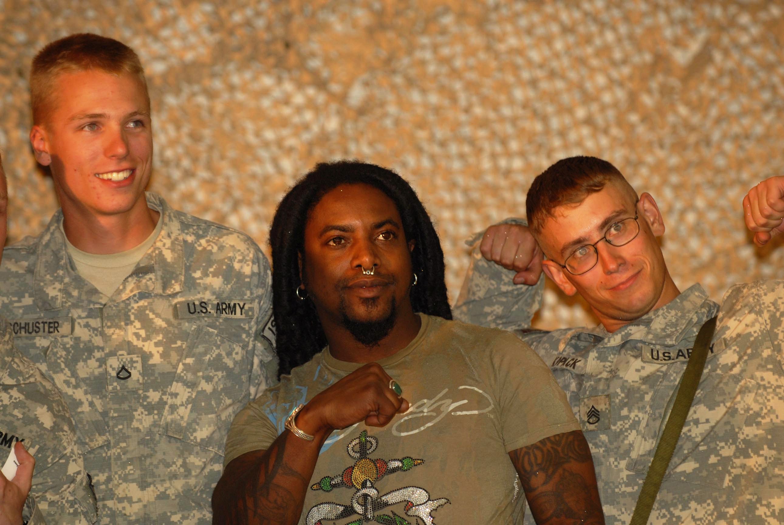 Defense Gov News Article Rock Band Sevendust Performs For Bagram