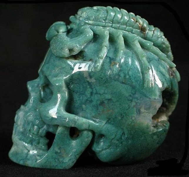 Chrysoprase Crystal Skull With Scorpion Wallpaper