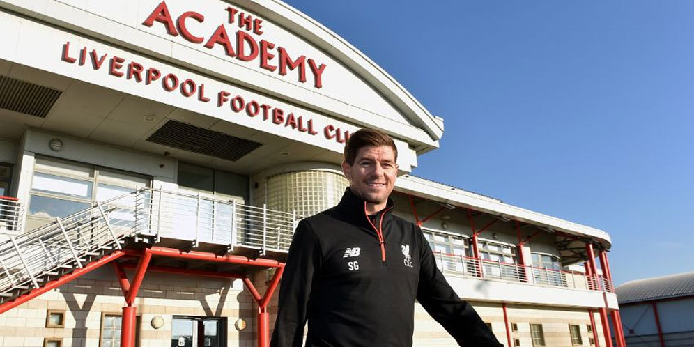 Figo Liverpool Beruntung Punya Gerrard Bola Net