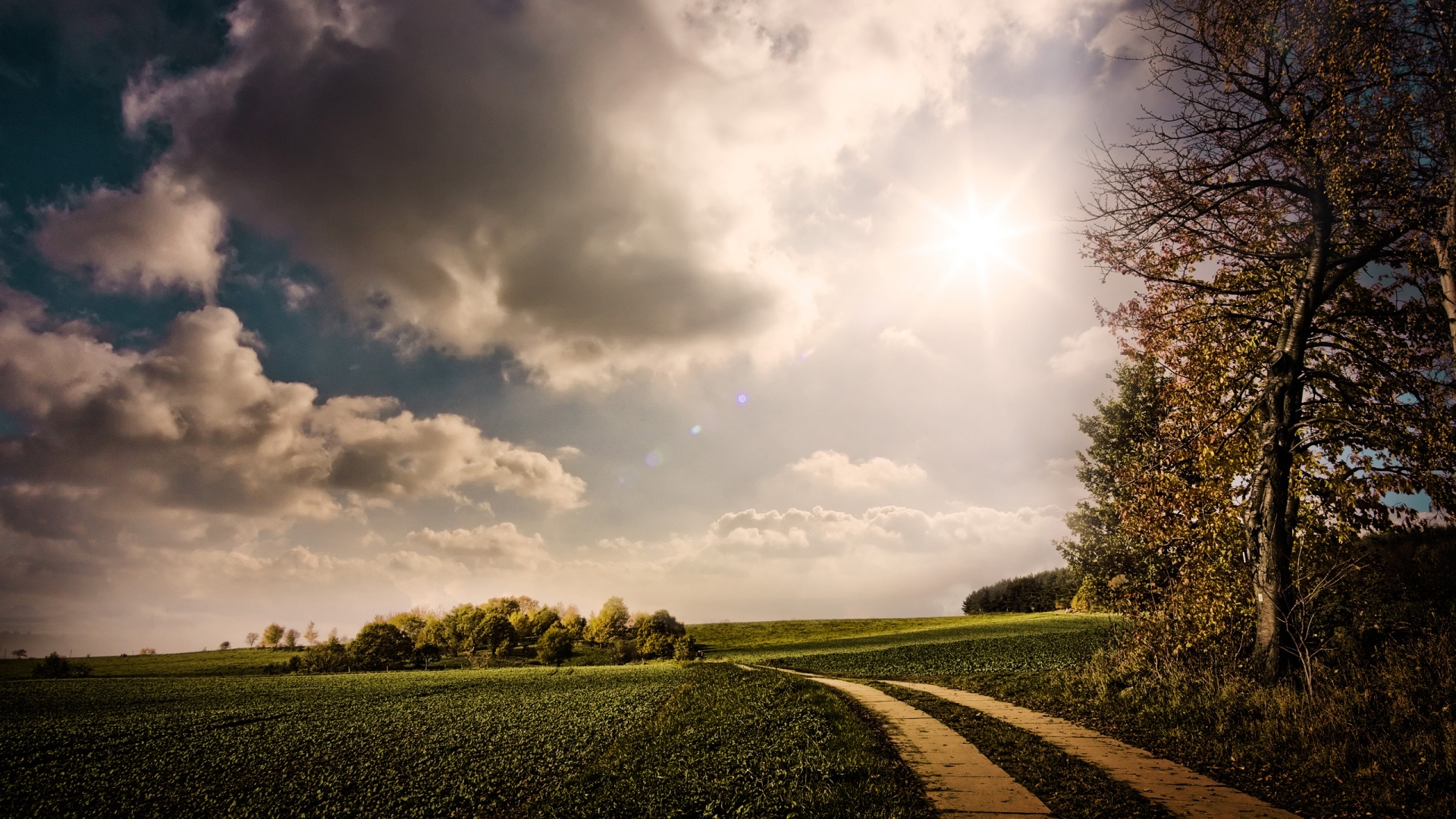 Cloudy Sky Wallpaper