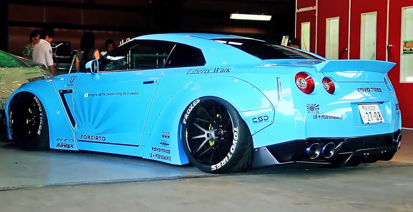 Liberty Walk Nissan Gtr r35 Wallpaper