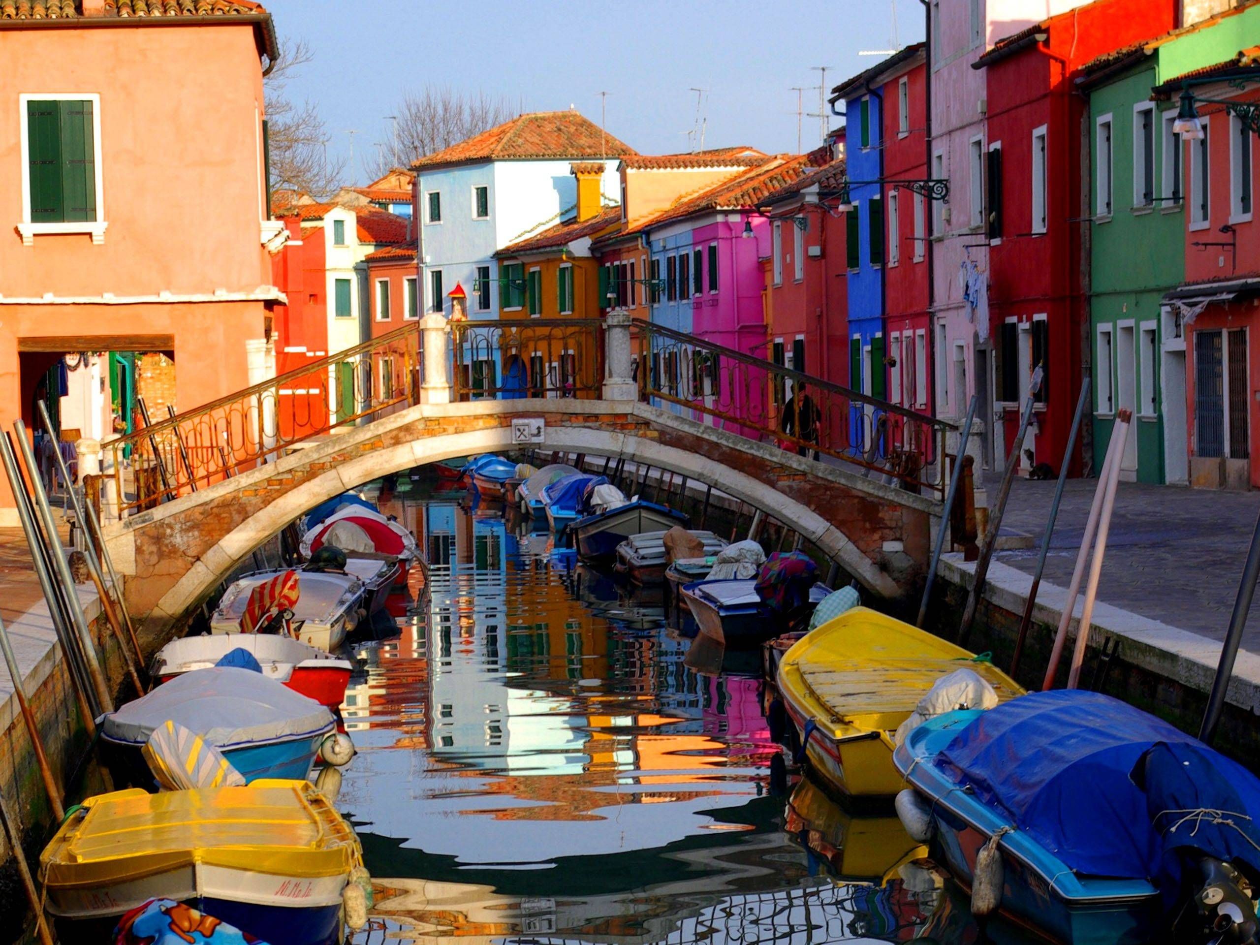 Colours And Reflections Burano Veneto Italy HD Wallpaper
