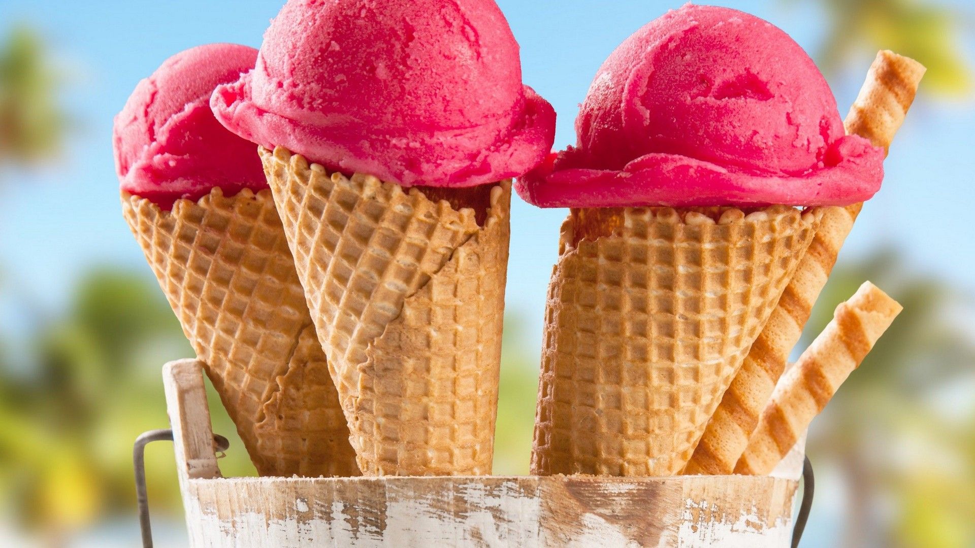 Recurring Ice Cream Wallpaper. Tile Background Stock Photo, Picture and  Royalty Free Image. Image 196760846.