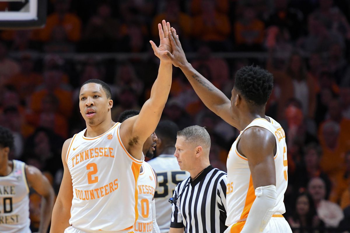 Tennessee S Grant Williams Admiral Schofield Appear In Nba Mock