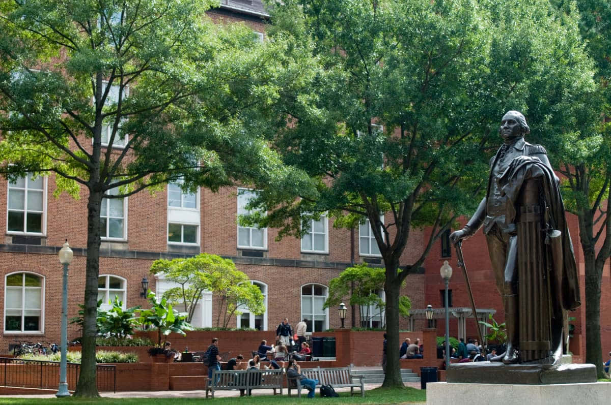 George Washington University Statue Surrounded By Trees Np367hvkioruewa3 Wallpaper