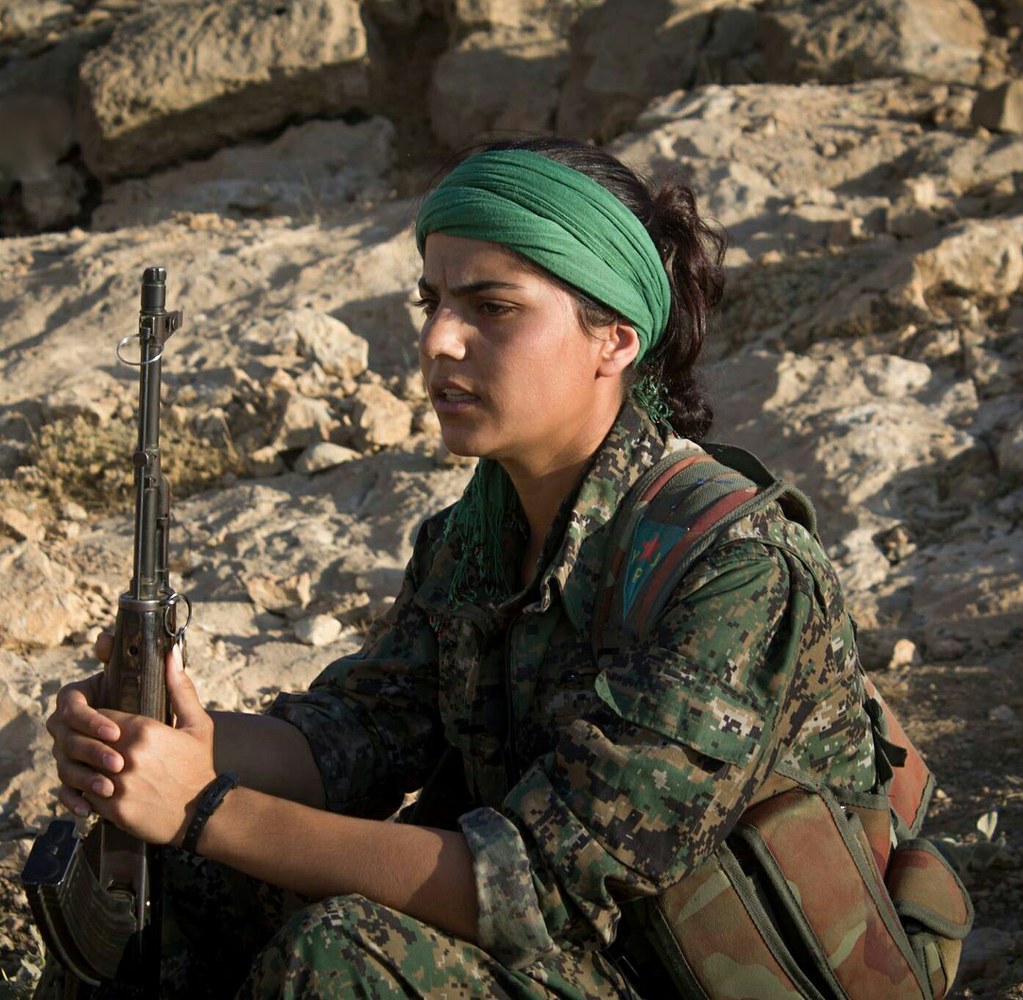 Kurdish Ypg Fighter HD Photos And Wallpaper Directory