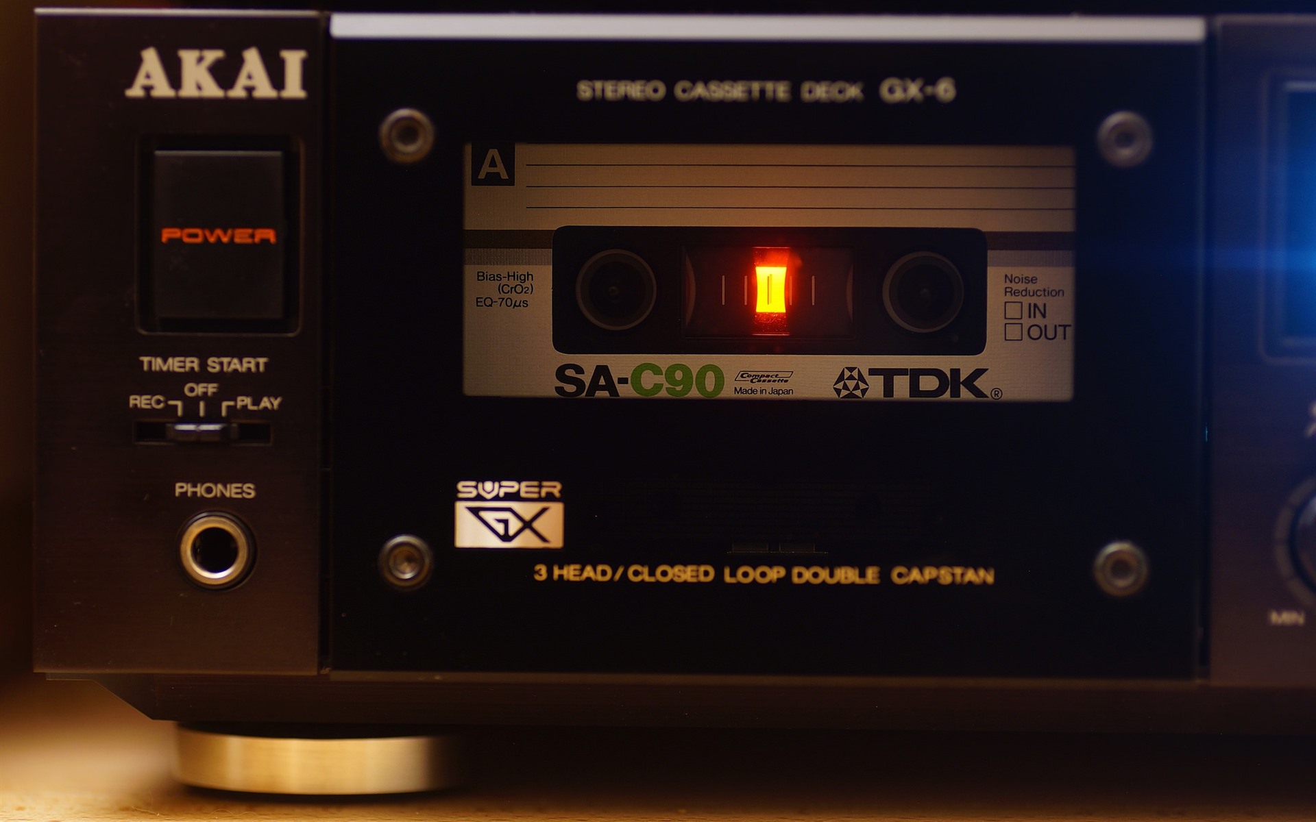 Wallpaper Stereo Cassette Player HD Picture Image