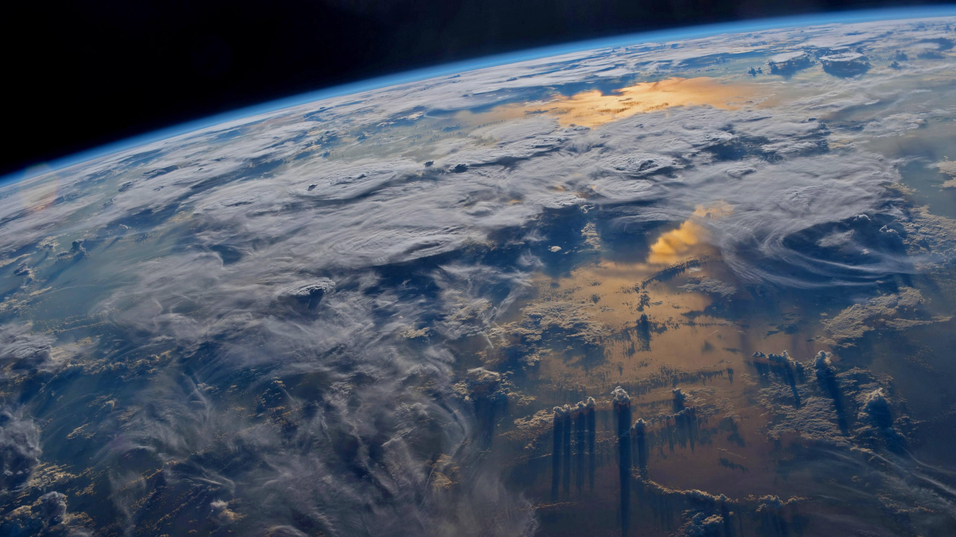 Wallpaper Earth Clouds 4k Space