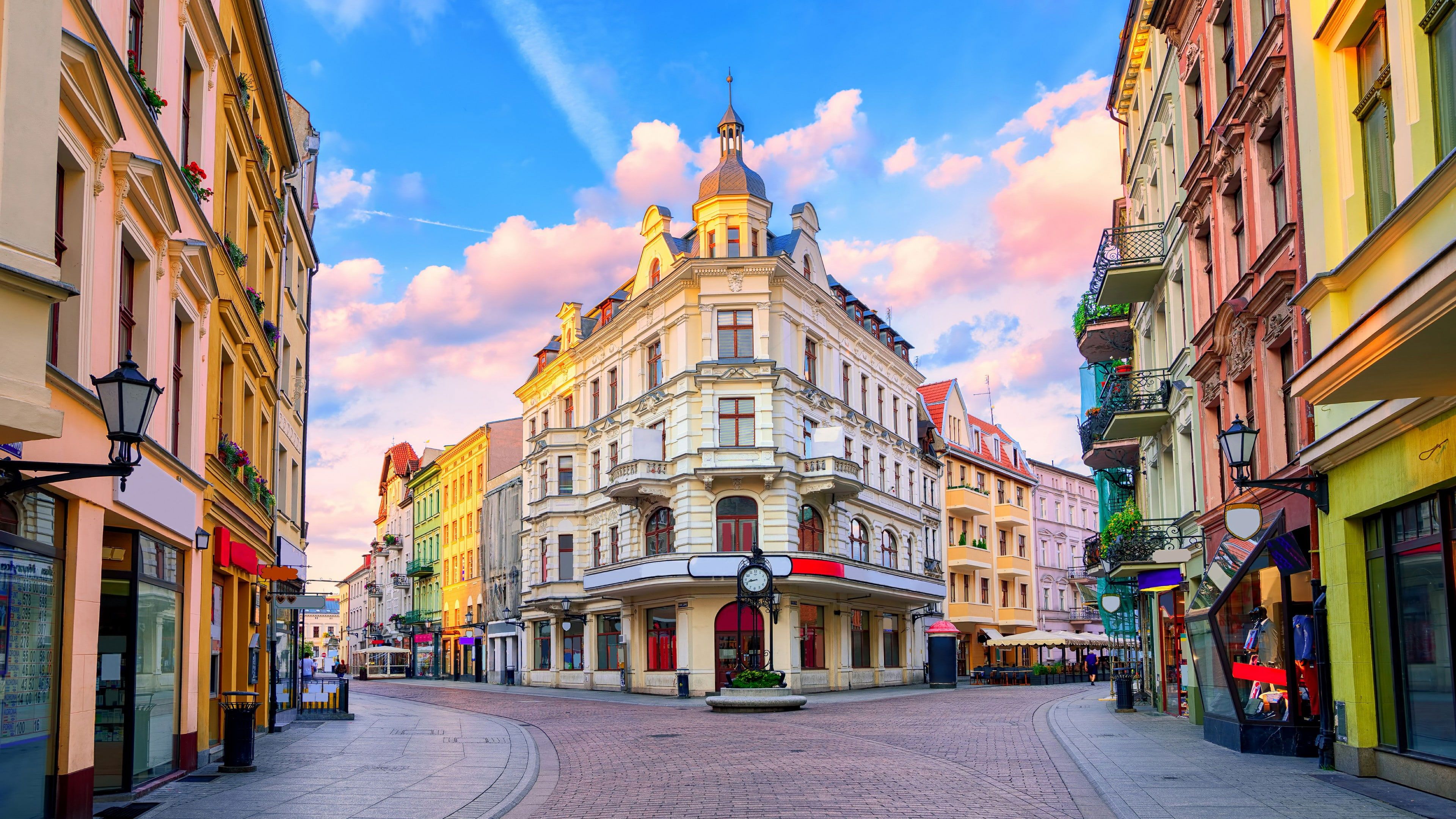 Old Town Wallpaper Square Europe Daytime Poland
