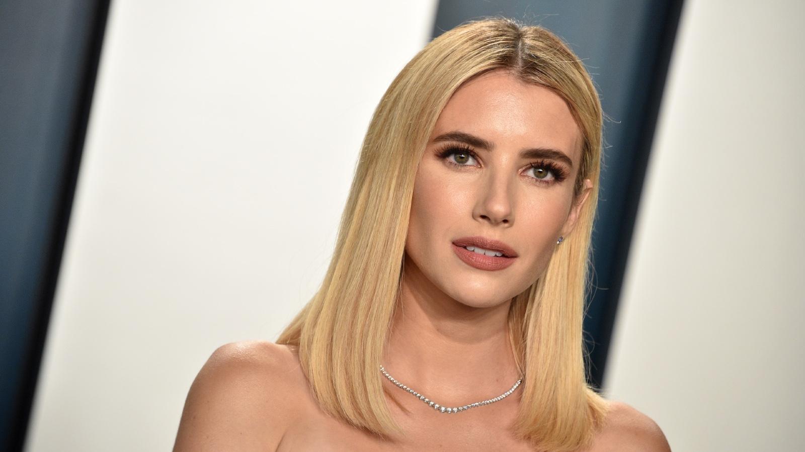 Emma Roberts To Star In Edy Hot Mess The Hollywood Er