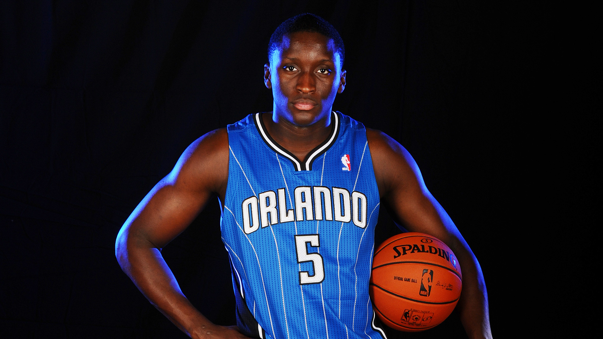 The Gallery For Victor Oladipo Dunk Contest