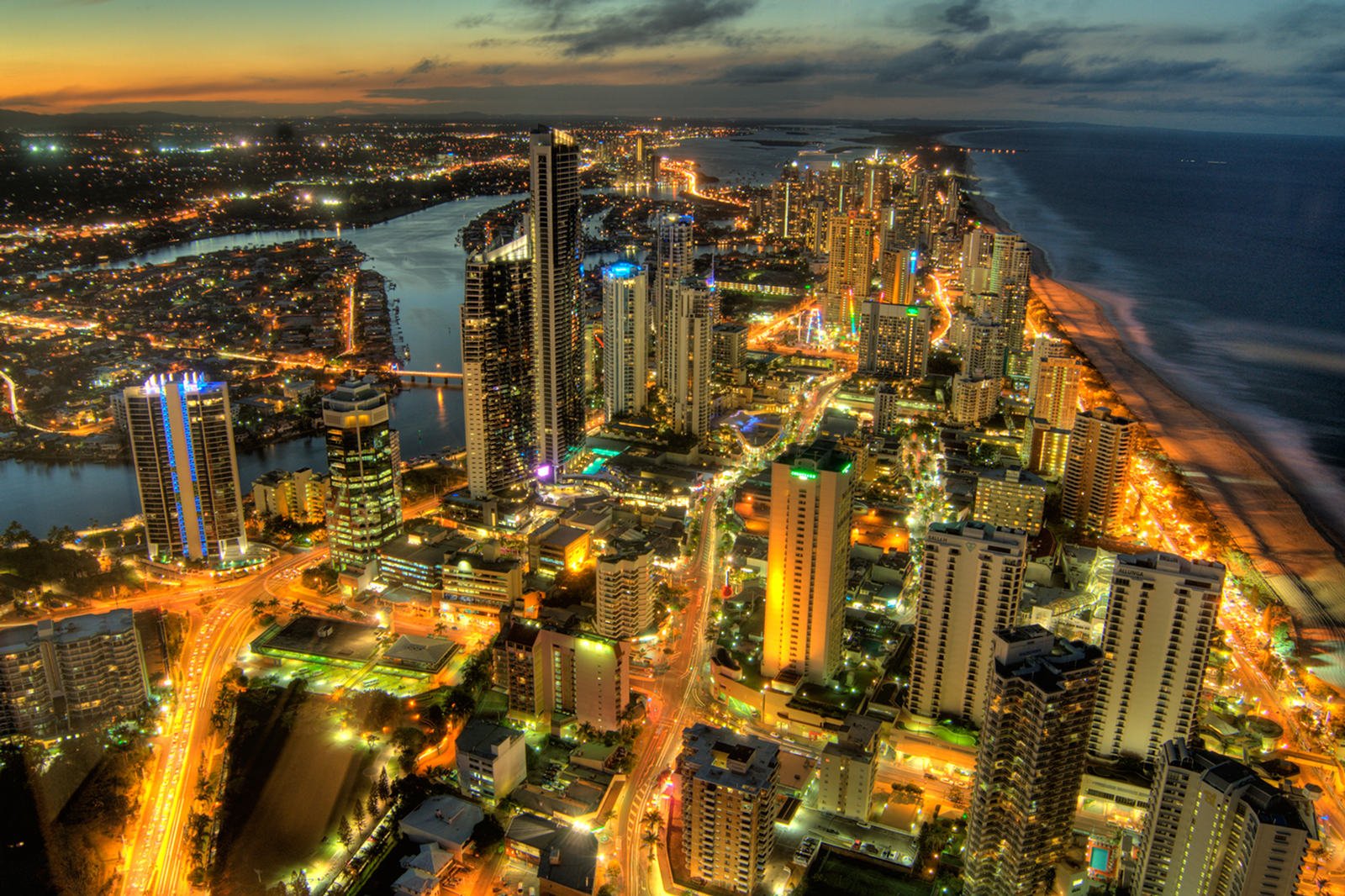 Surfers Paradise Wallpaper And Background Image