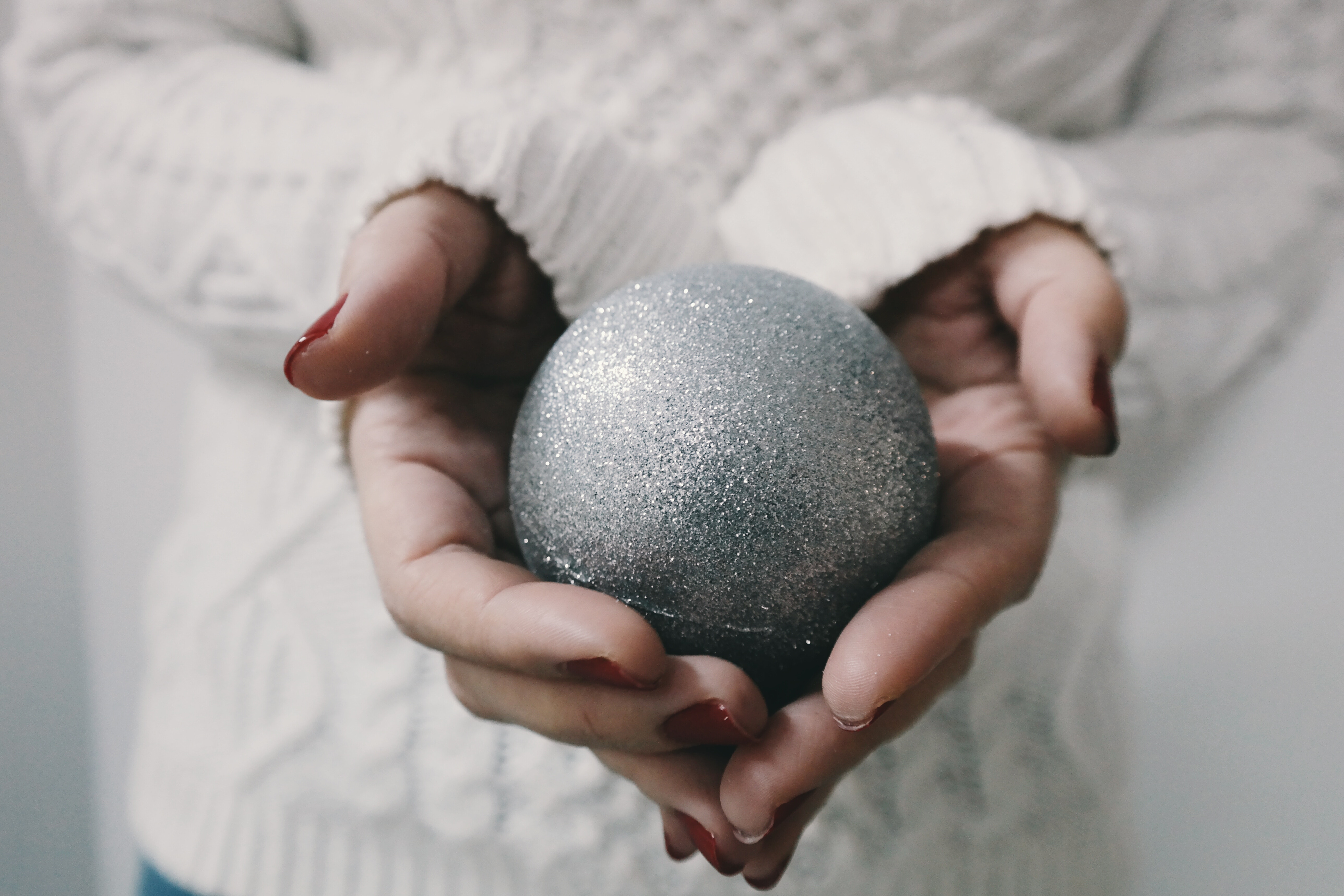 Pictures Grey Ball Christmas Hand