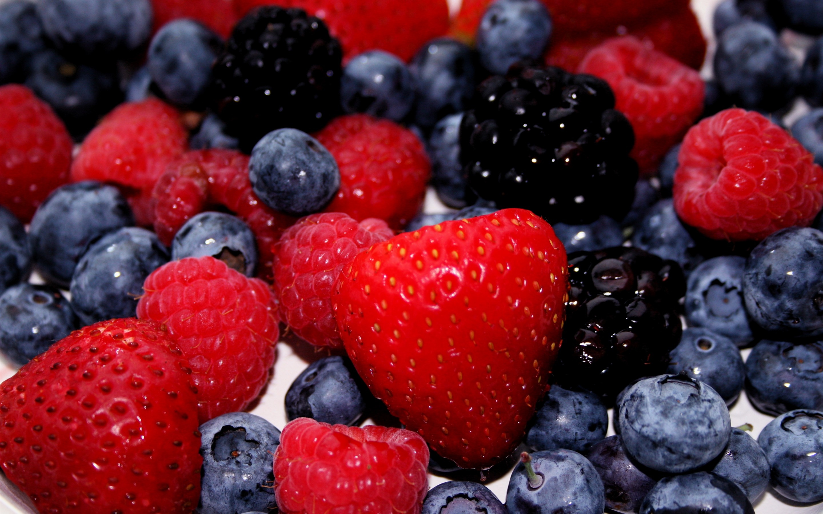 Strawberry Blackberry Blueberry Berry Raspberry Wallpaper Background