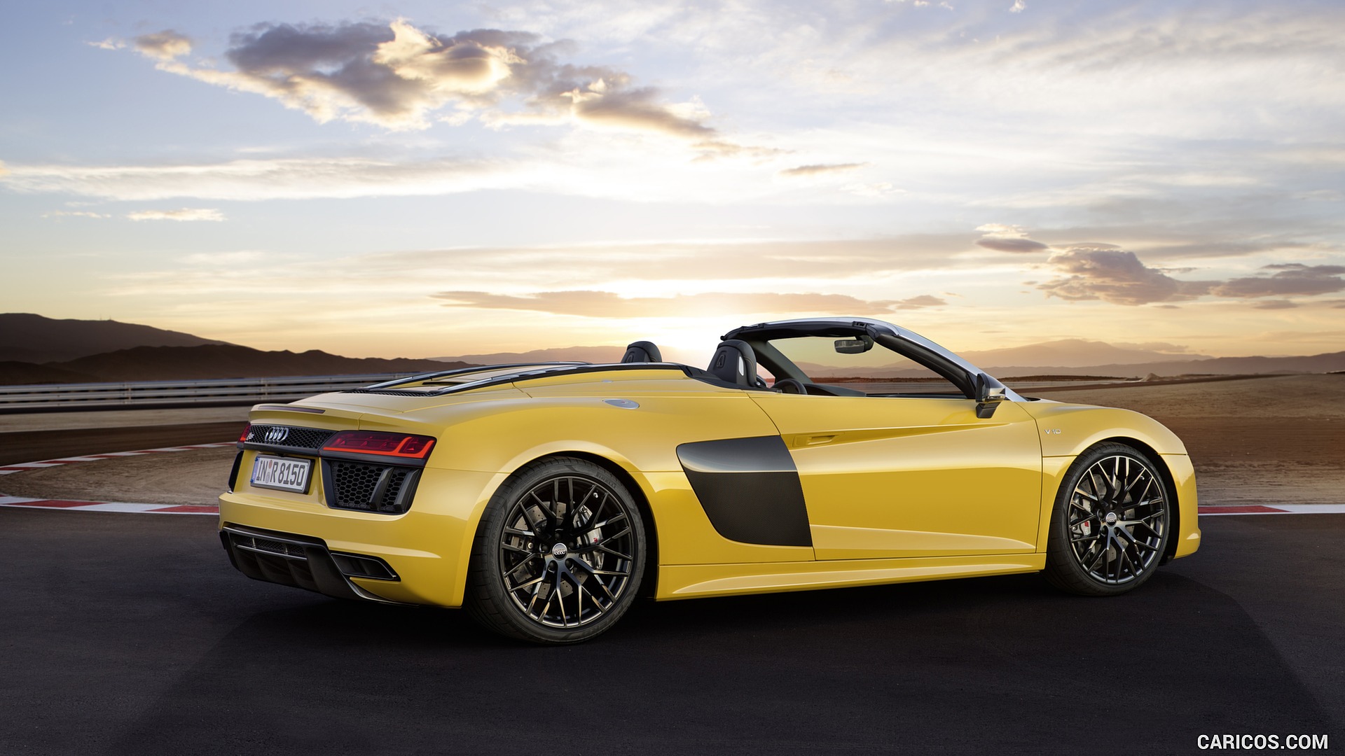 Audi R8 V10 Spyder Color Vegas Yellow Side HD
