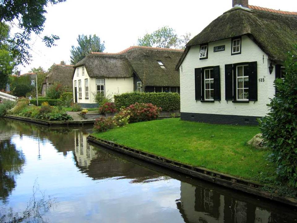 Giethoorn Village Without Streets Photos Id