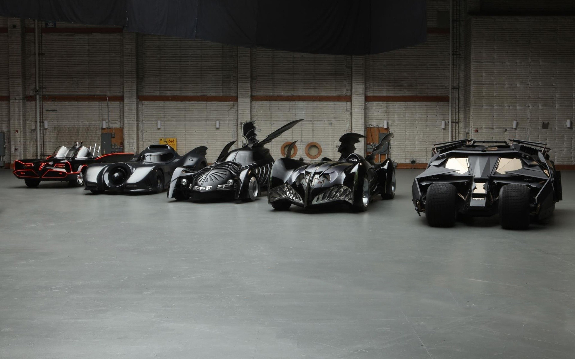Vehicles Batmobile Wallpaper