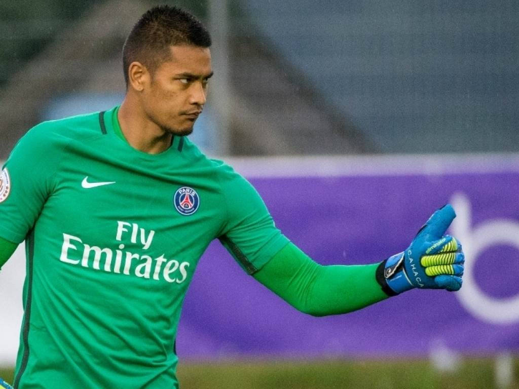 Alphonse Areola Wallpaper