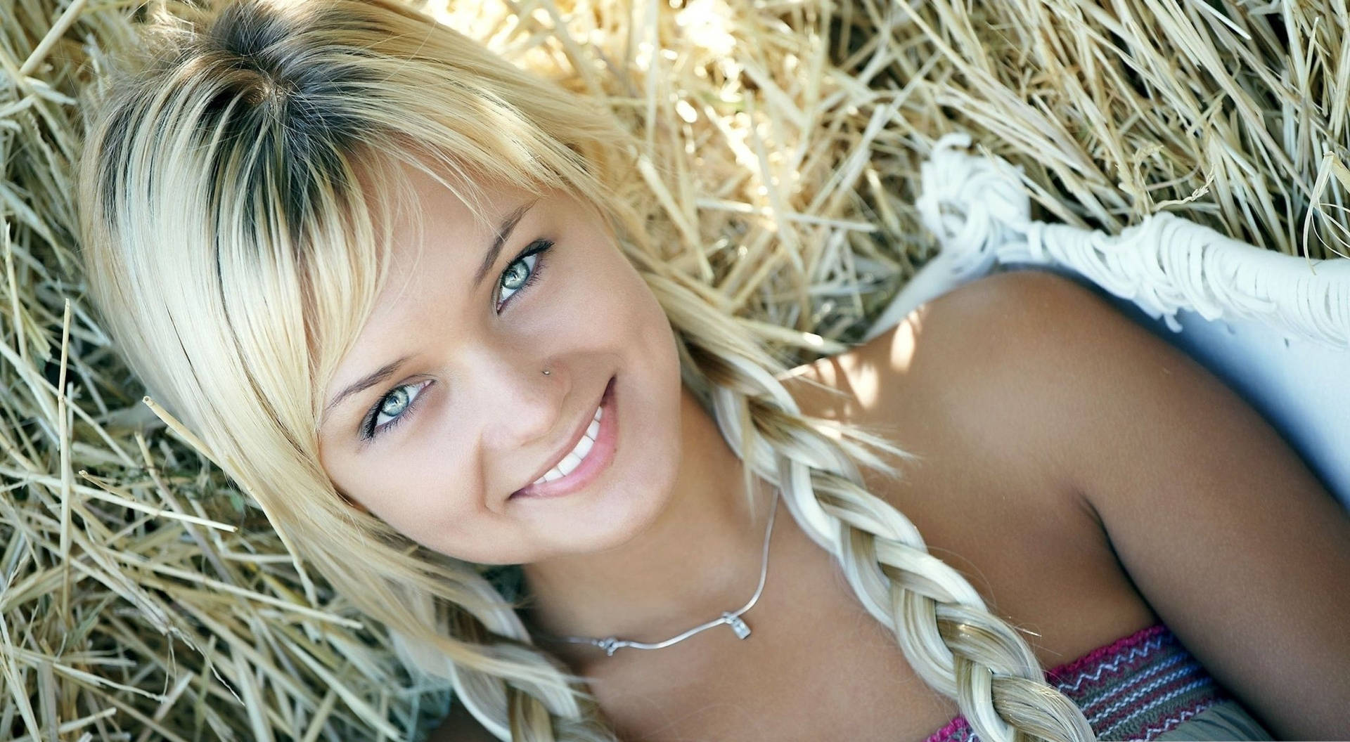 Blonde Woman Wallpaper