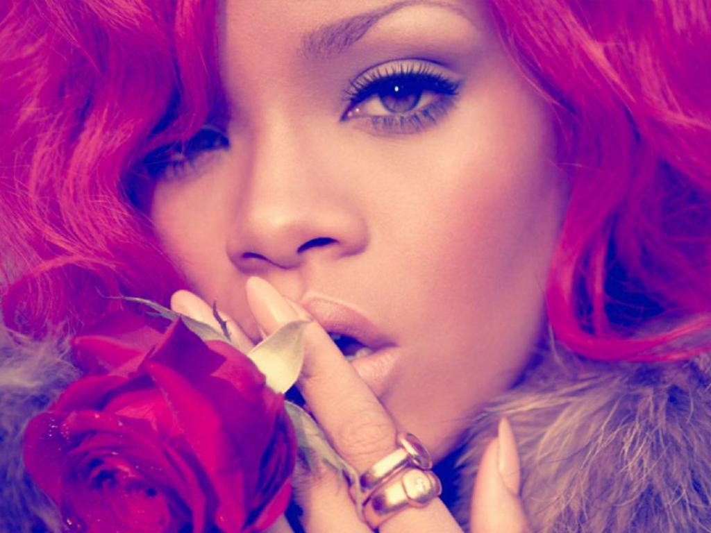 Rihanna Wallpaper Picture HD Image