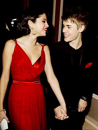 Justin Bieber And Selena Gomez Image