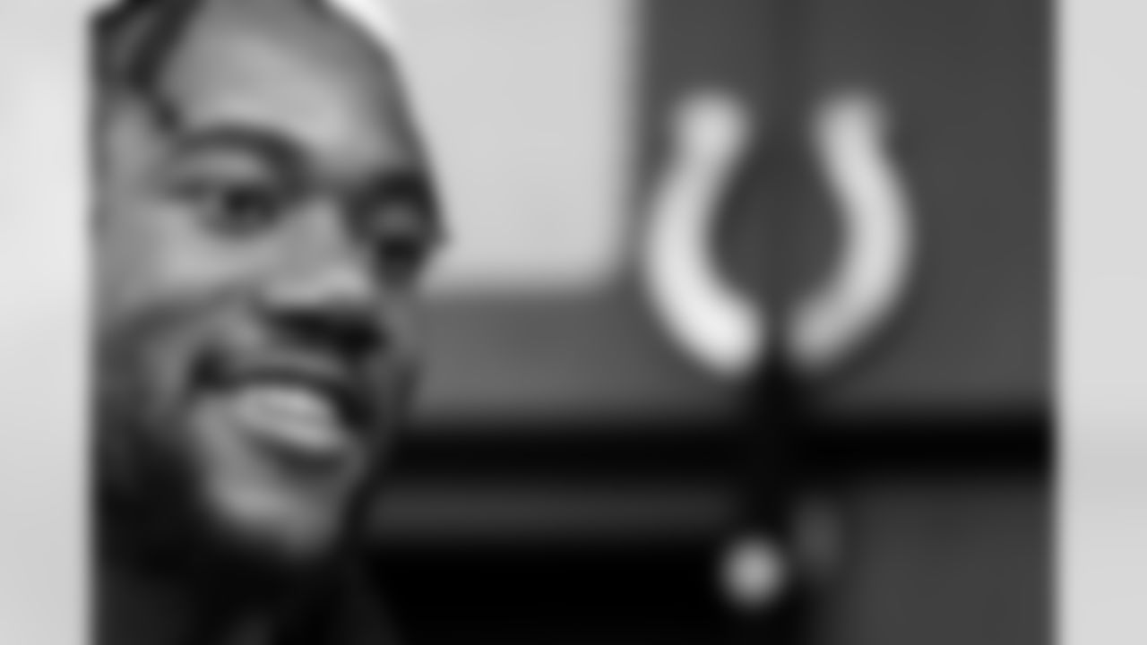 Bobby Okereke Wallpaper